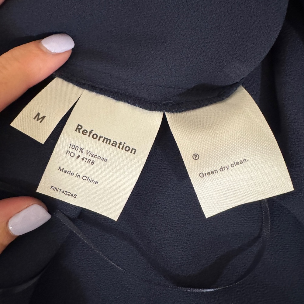 Reformation Winslow Dress, Navy, MEDIUM - Picture 6 of 12